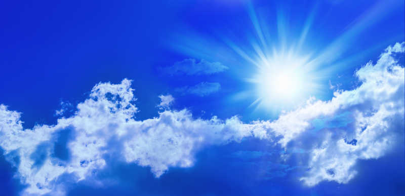 蓝蓝的天空和太阳